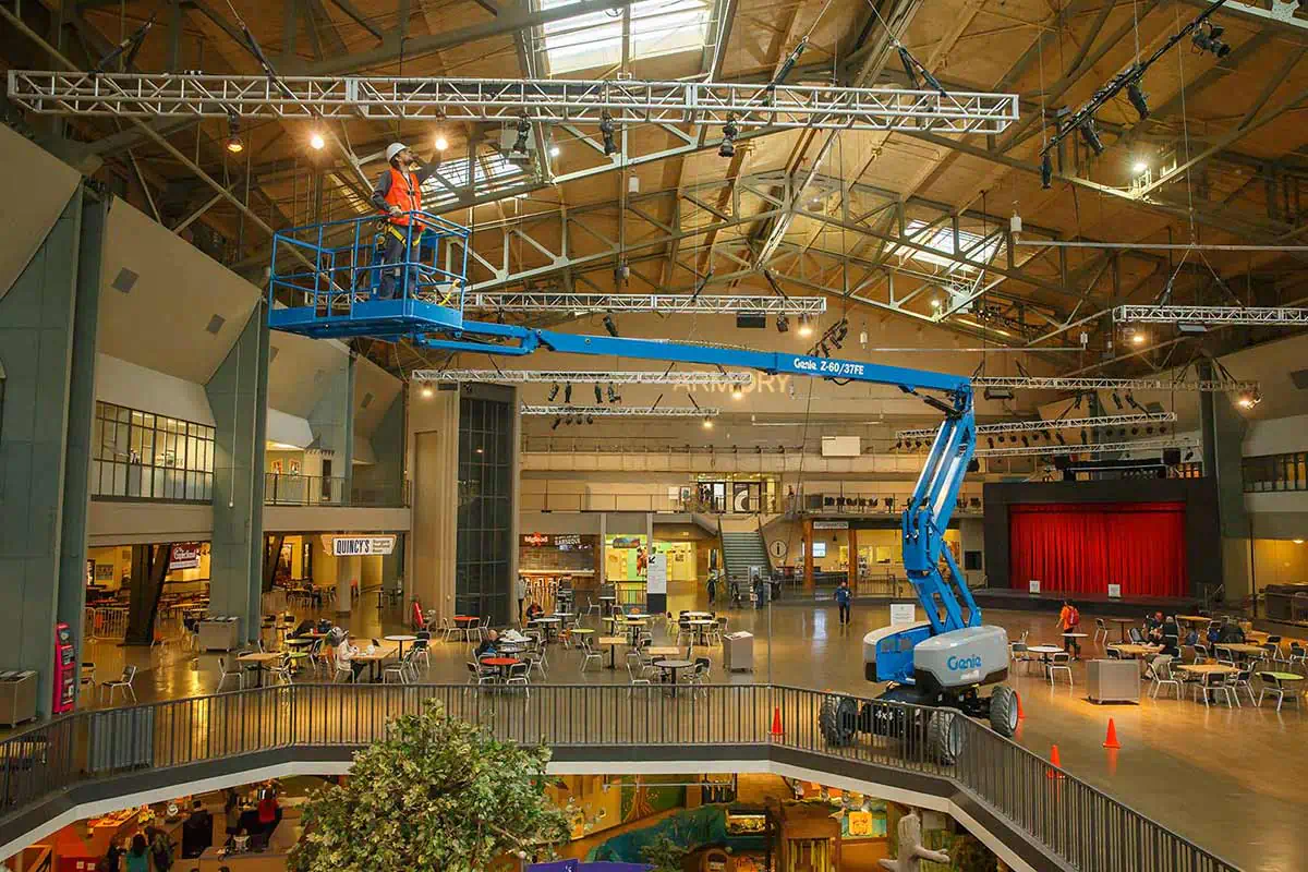 Genie Z-60FE (60 ft) miniatura 3